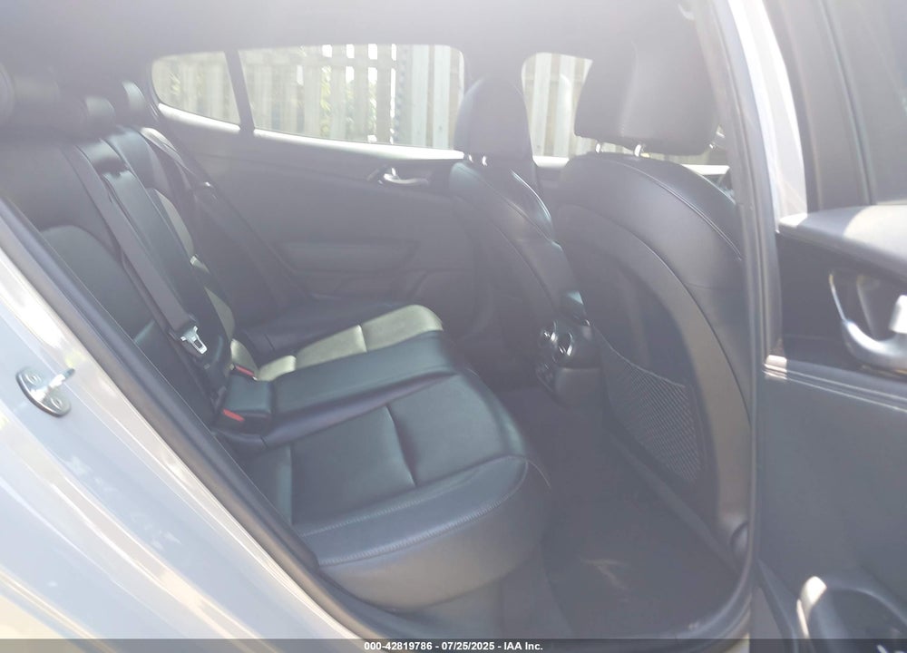 2021 KIA STINGER VIN: KNAE15LA8M6097887