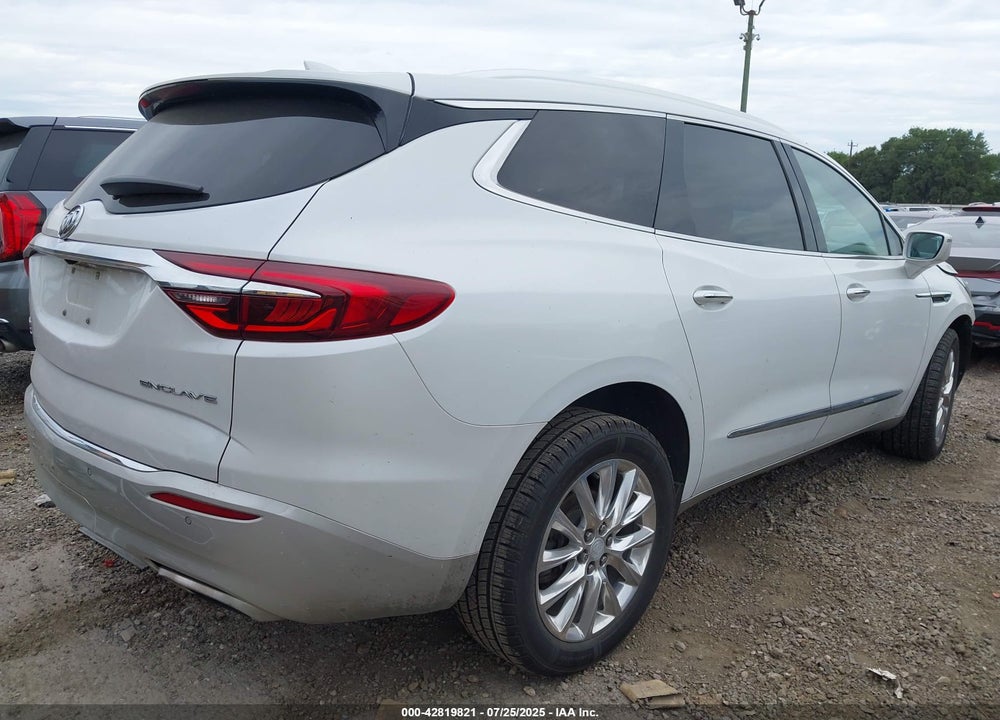 2018 BUICK ENCLAVE VIN: 5GAERCKW2JJ186409