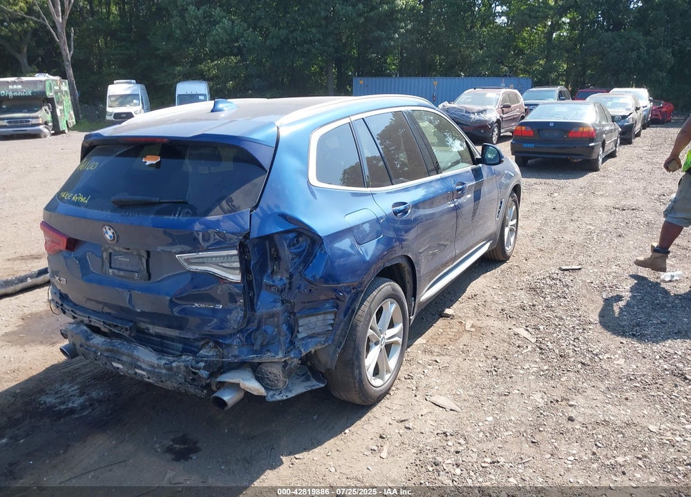 2020 BMW X3 VIN: 5UXTY5C00L9C01851