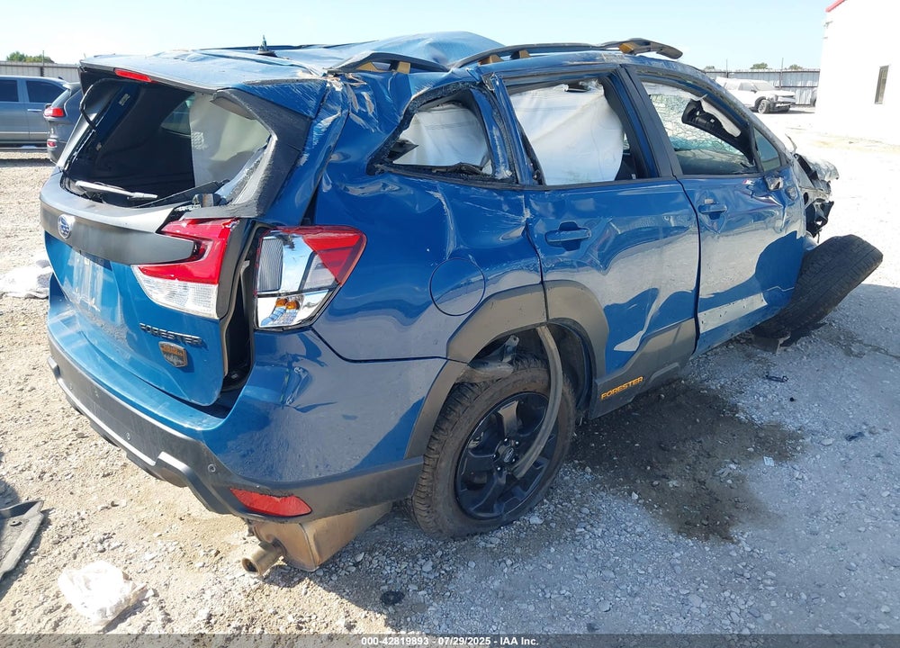 2022 SUBARU FORESTER VIN: JF2SKAMC6NH412768