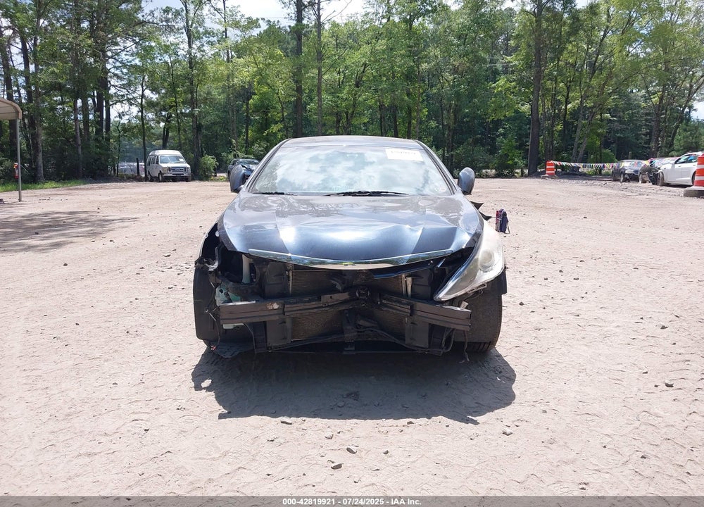 2013 HYUNDAI SONATA VIN: 5NPEB4AC0DH695685