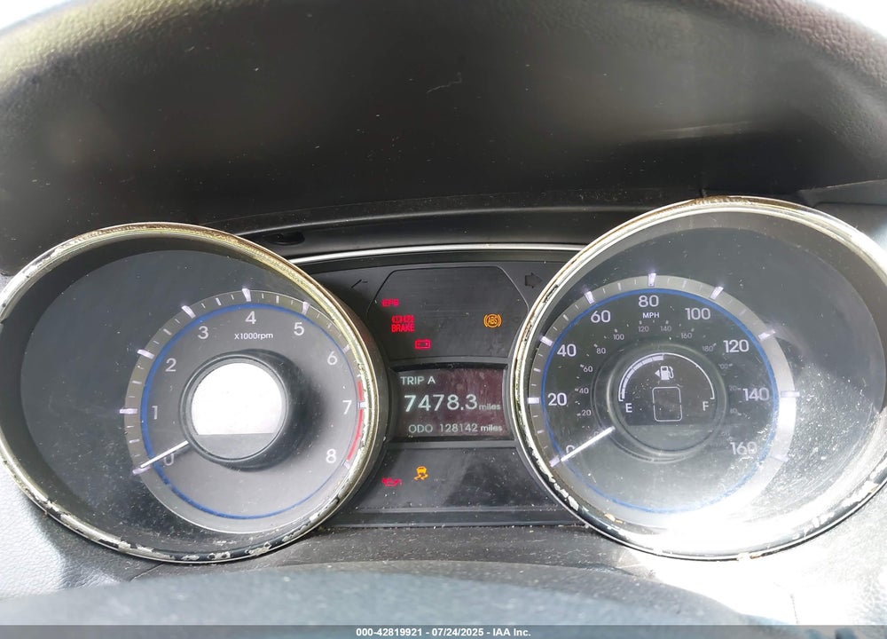 2013 HYUNDAI SONATA VIN: 5NPEB4AC0DH695685
