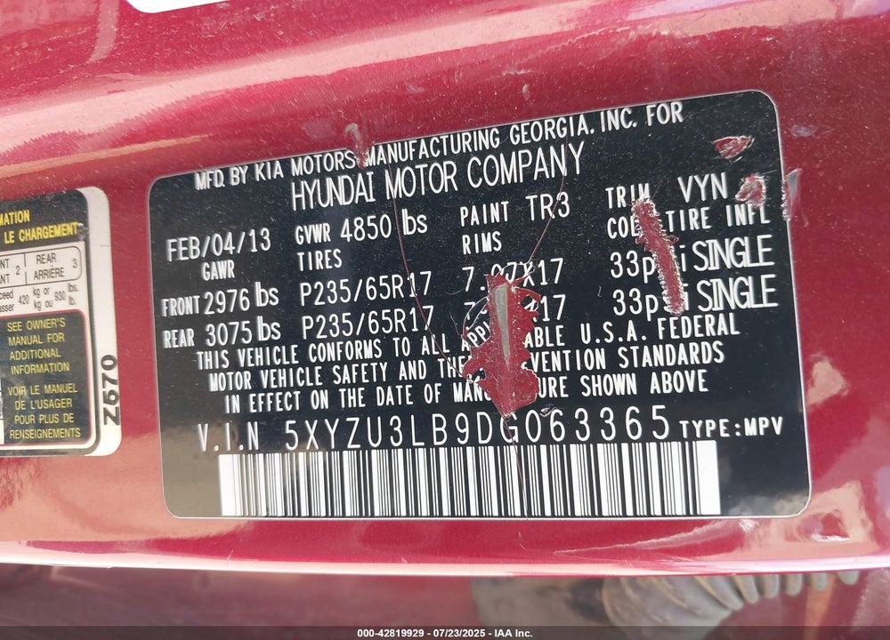 2013 HYUNDAI SANTA FE VIN: 5XYZU3LB9DG063365