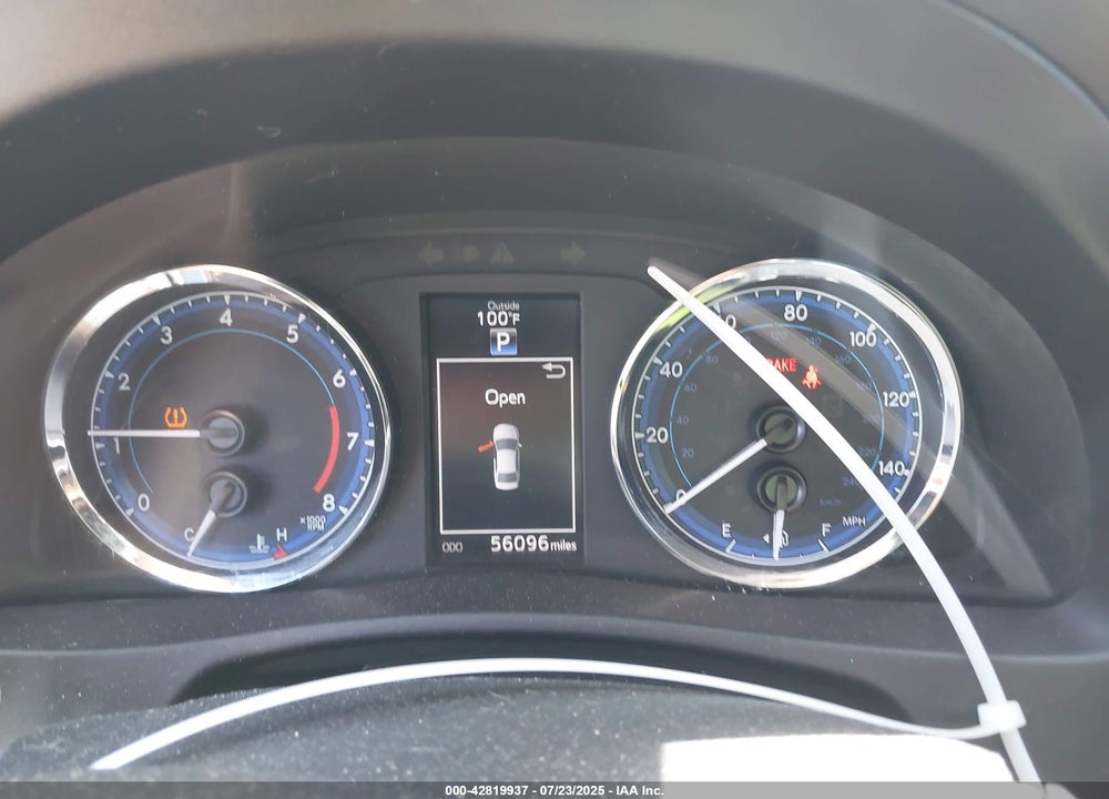 2018 TOYOTA COROLLA VIN: 5YFBURHE7JP832685