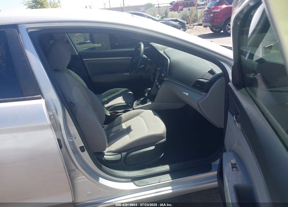 2020 HYUNDAI ELANTRA SEL VIN: 5NPD84LF9LH532825