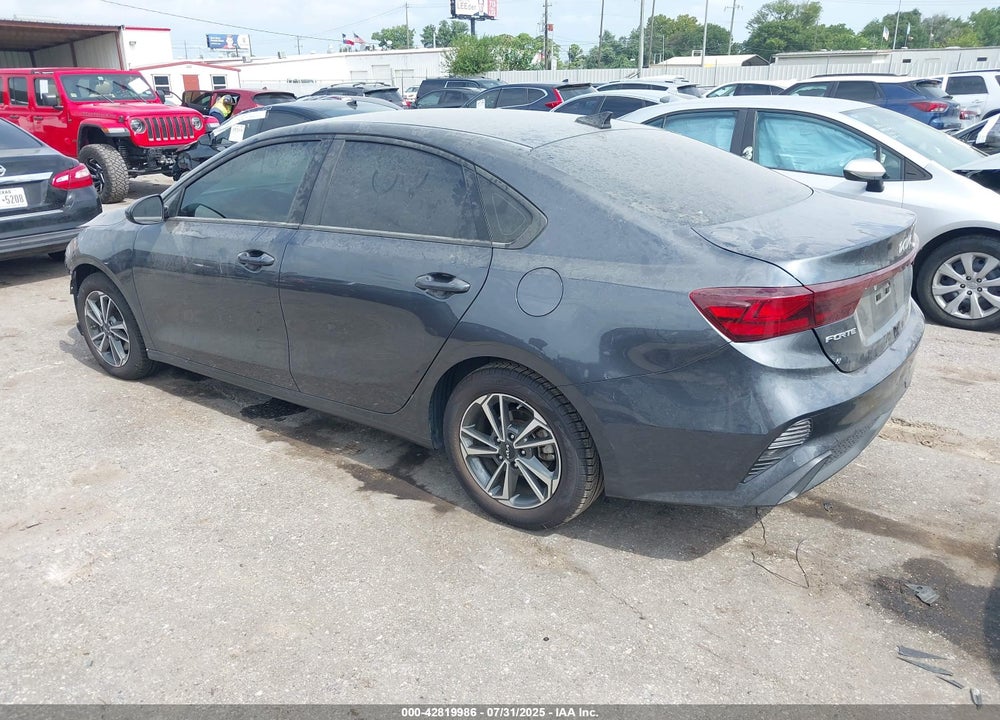 2023 KIA FORTE LXS VIN: 3KPF24AD8PE623333