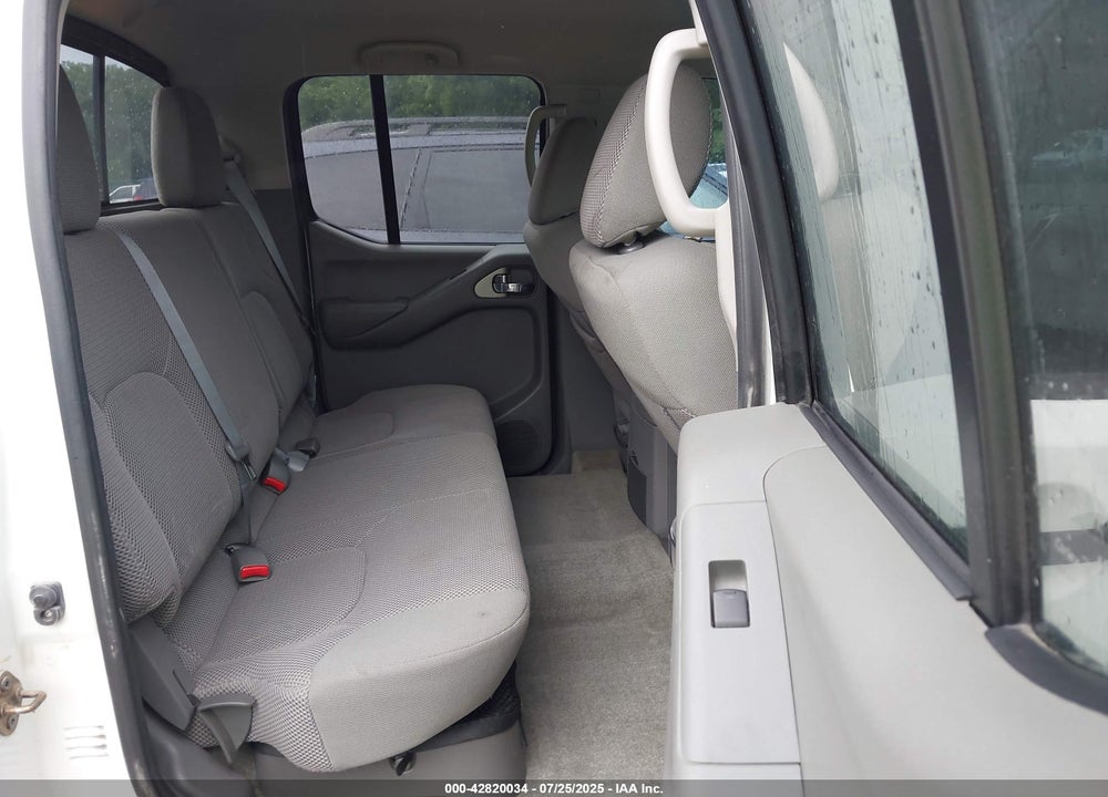 2015 NISSAN FRONTIER VIN: 1N6AD0EV8FN716019
