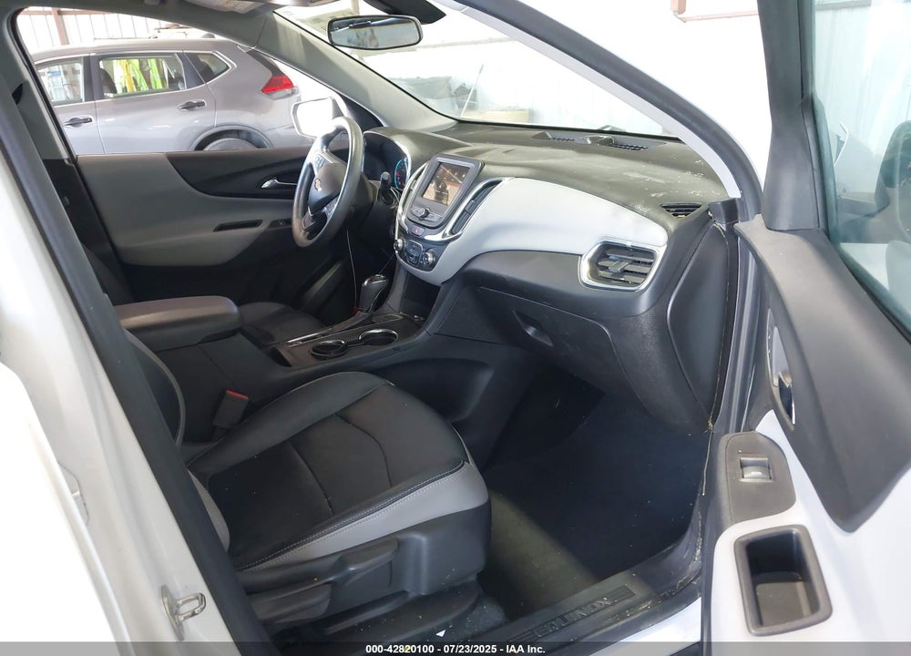2019 CHEVROLET EQUINOX VIN: 2GNAXUEV3K6234033