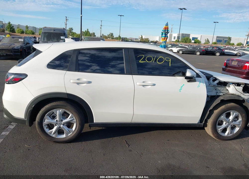 2025 HONDA HR-V VIN: 3CZRZ1H34SM718615