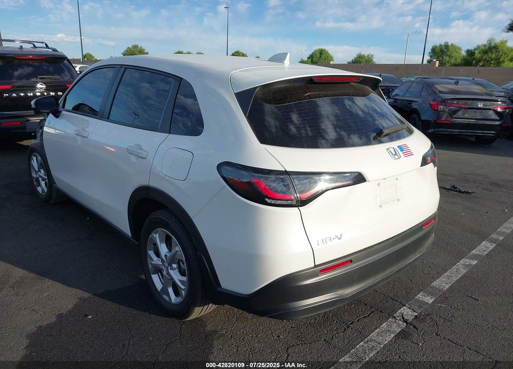 2025 HONDA HR-V VIN: 3CZRZ1H34SM718615