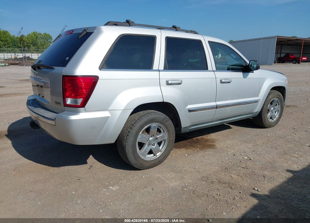 2007 JEEP GRAND CHEROKEE VIN: 1J8HR58P07C667272
