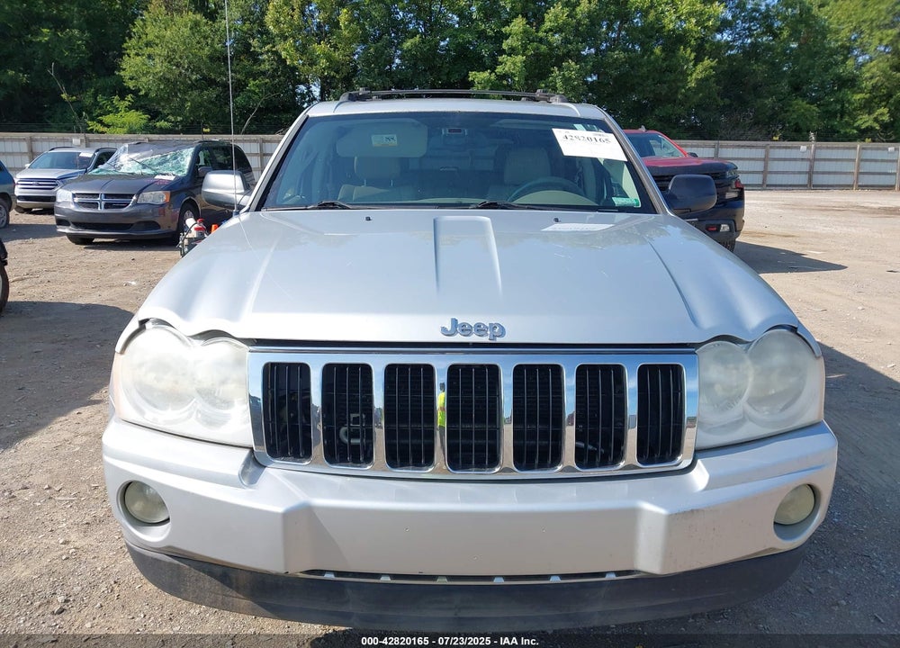 2007 JEEP GRAND CHEROKEE VIN: 1J8HR58P07C667272