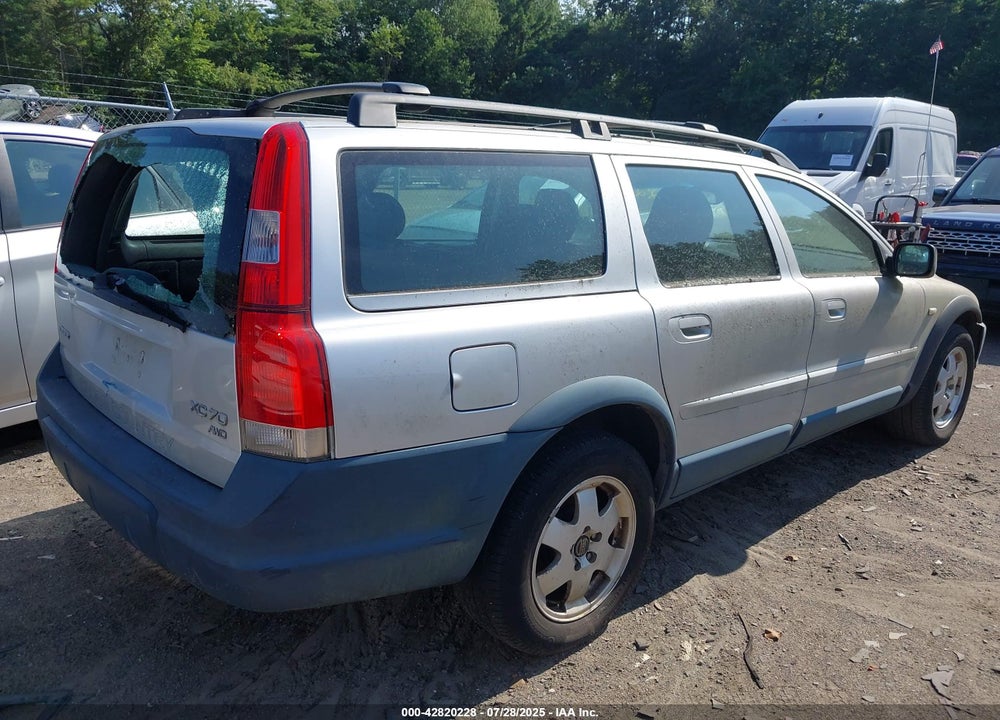 2004 VOLVO XC70 VIN: YV1SZ59H441141510