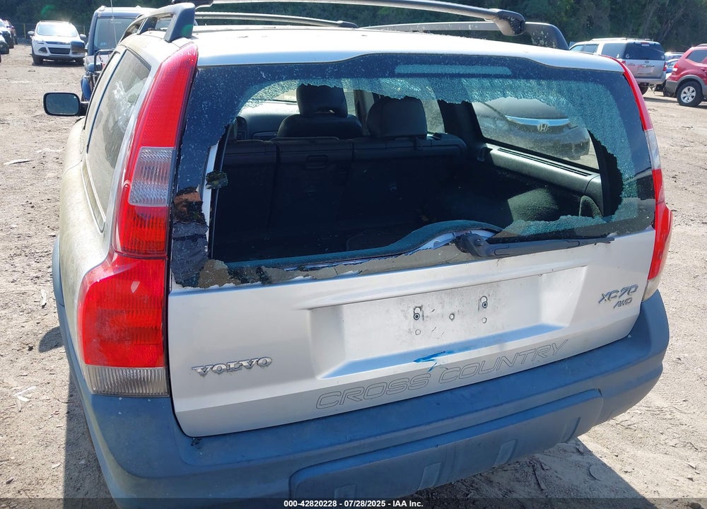 2004 VOLVO XC70 VIN: YV1SZ59H441141510