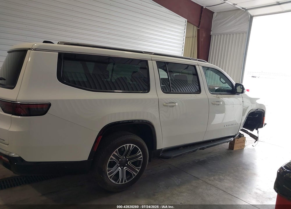2024 JEEP WAGONEER L SERIES II 4X4 VIN: 1C4SJSBP5RS144530