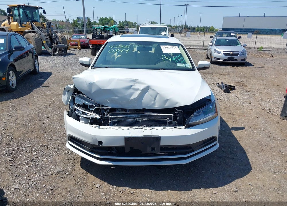 2017 VOLKSWAGEN JETTA VIN: 3VWDB7AJ4HM412763