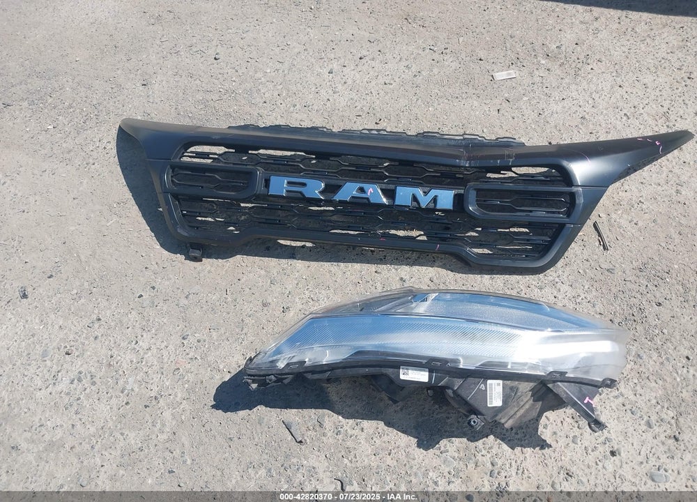 2024 RAM PROMASTER 2500 TRADESMAN HIGH ROOF 159 WB W/PASS SEAT VIN: 3C6LRVDG4RE121309