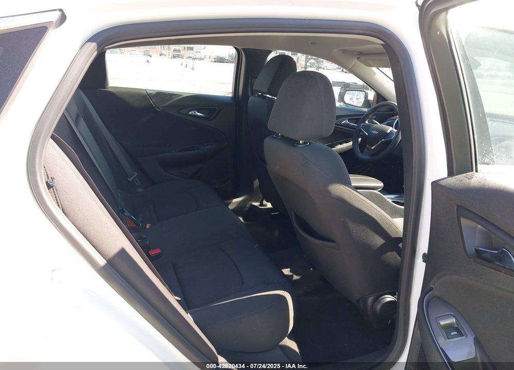 2021 CHEVROLET MALIBU VIN: 1G1ZD5ST2MF064472