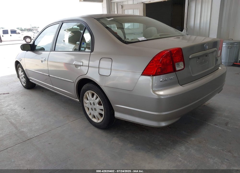 2005 HONDA CIVIC LX VIN: 2HGES16545H514592