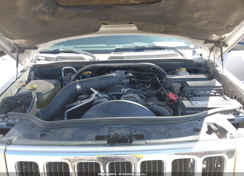 2007 JEEP COMMANDER VIN: 1J8HG48N77C547242