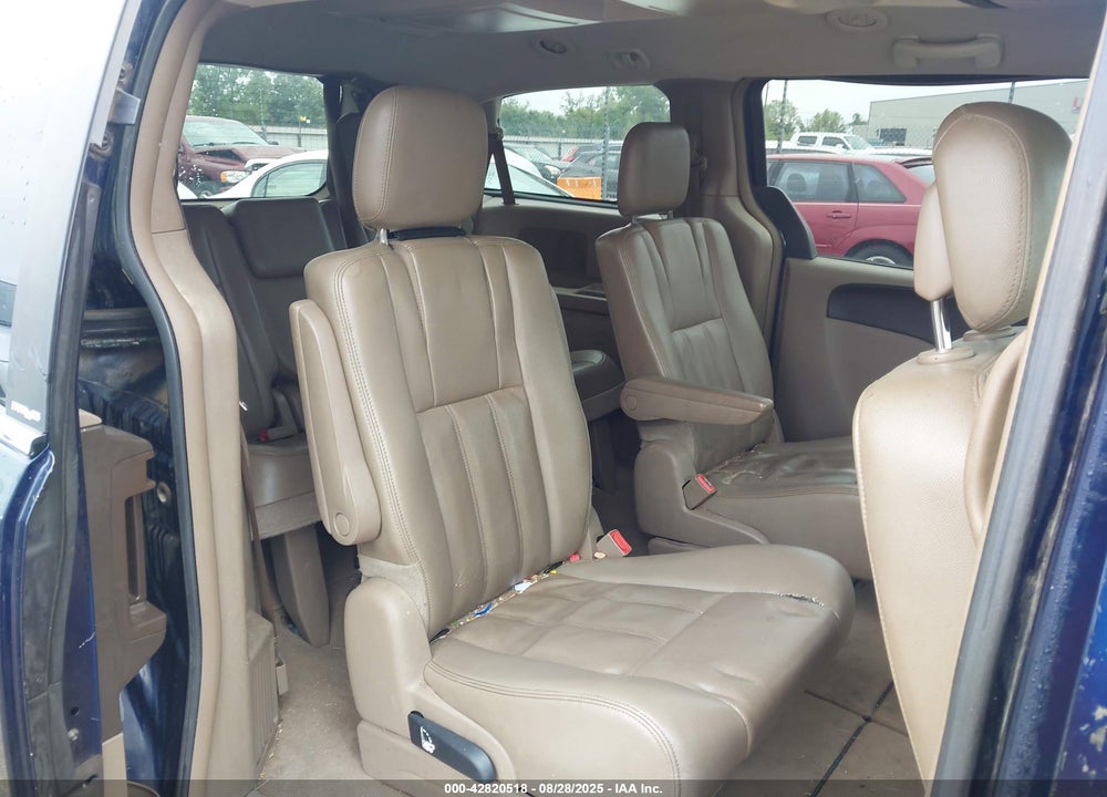 2013 CHRYSLER TOWN & COUNTRY TOURING VIN: 2C4RC1BG5DR707055