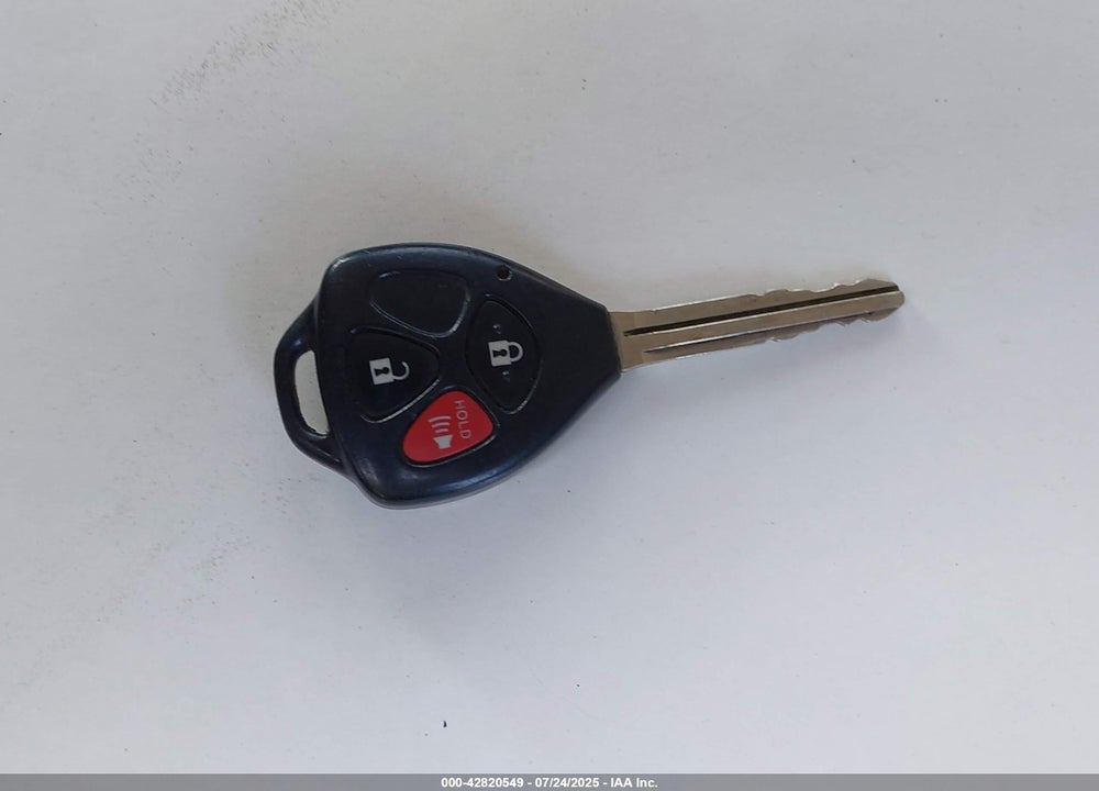 2008 TOYOTA RAV4 VIN: JTMBD31V686083726