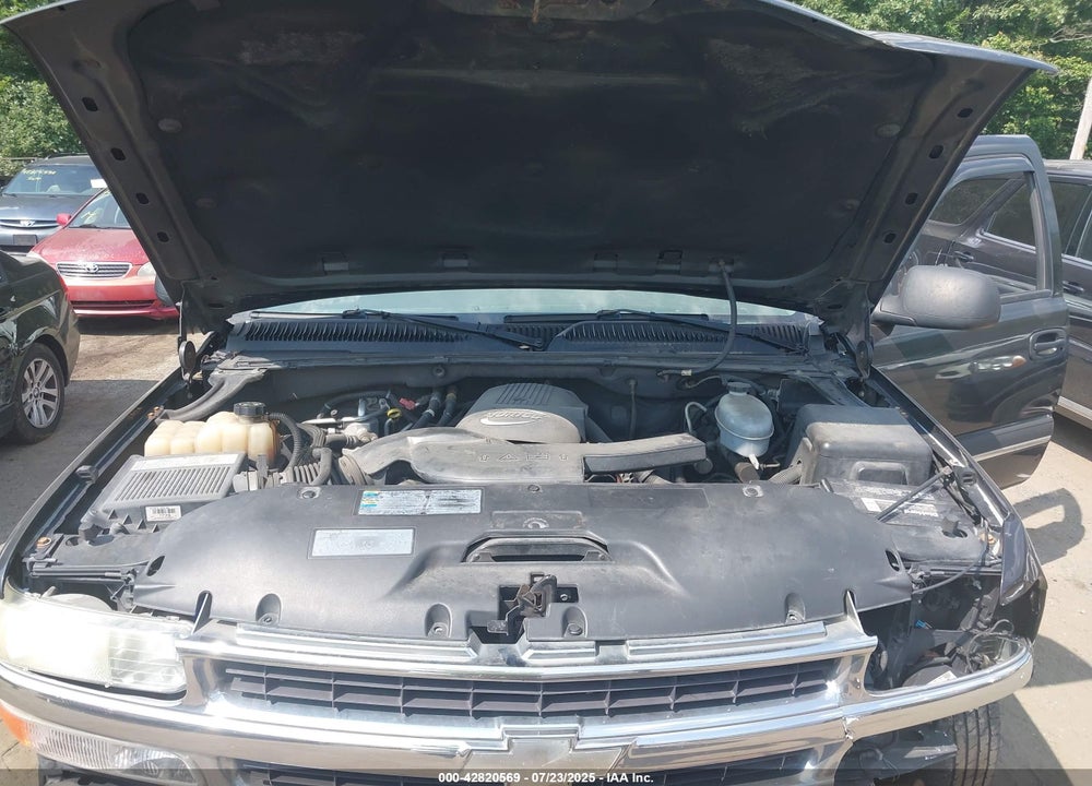 2005 CHEVROLET TAHOE LS VIN: 1GNEK13TX5R108079