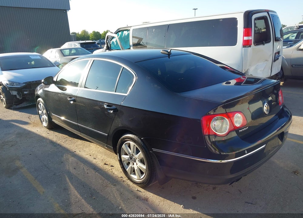 2006 VOLKSWAGEN PASSAT VIN: WVWEK73C66P108959