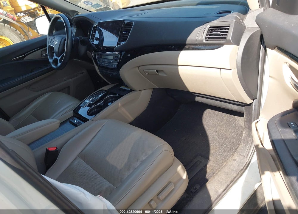 2019 HONDA PILOT VIN: 5FNYF6H0XKB026635