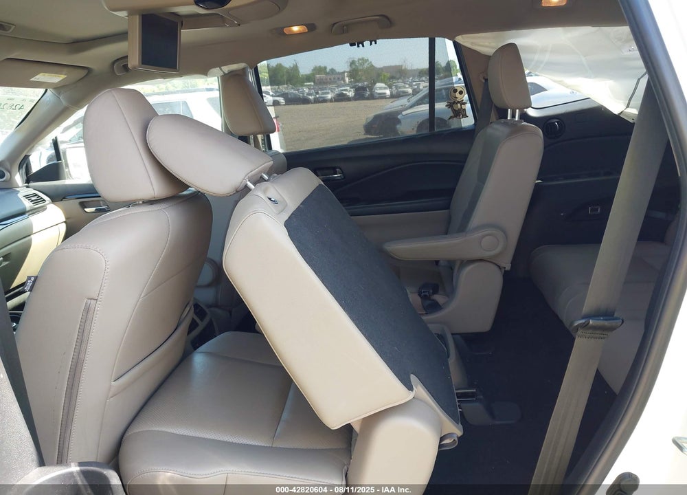 2019 HONDA PILOT VIN: 5FNYF6H0XKB026635