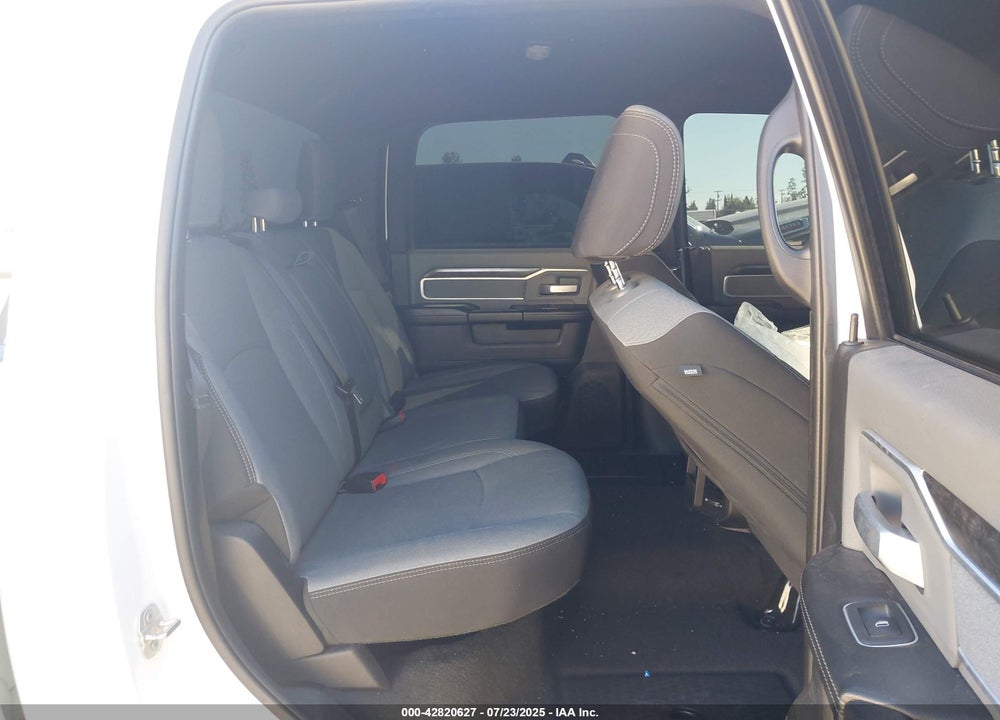 2023 RAM 2500 VIN: 3C6UR5DL2PG611184