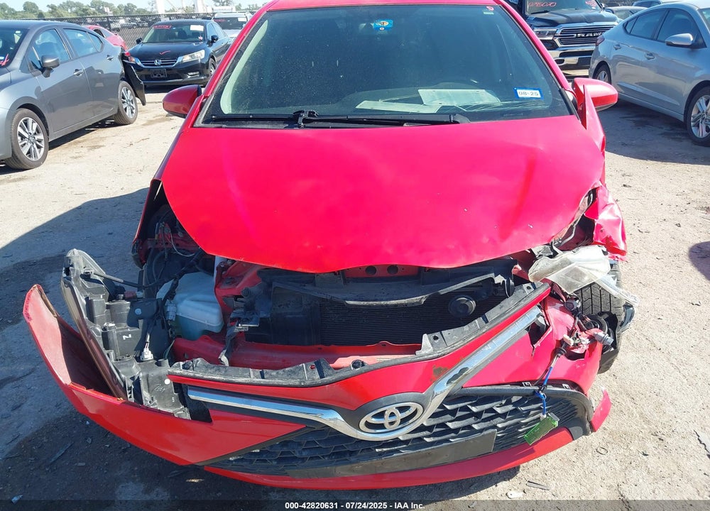 2015 TOYOTA YARIS VIN: VNKKTUD39FA049221