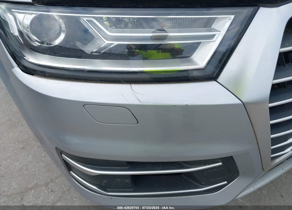 2018 AUDI Q7 VIN: WA1LAAF77JD039368