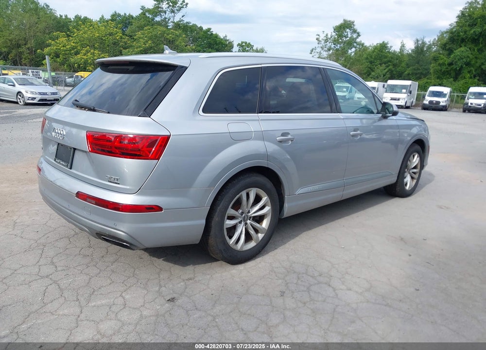 2018 AUDI Q7 VIN: WA1LAAF77JD039368