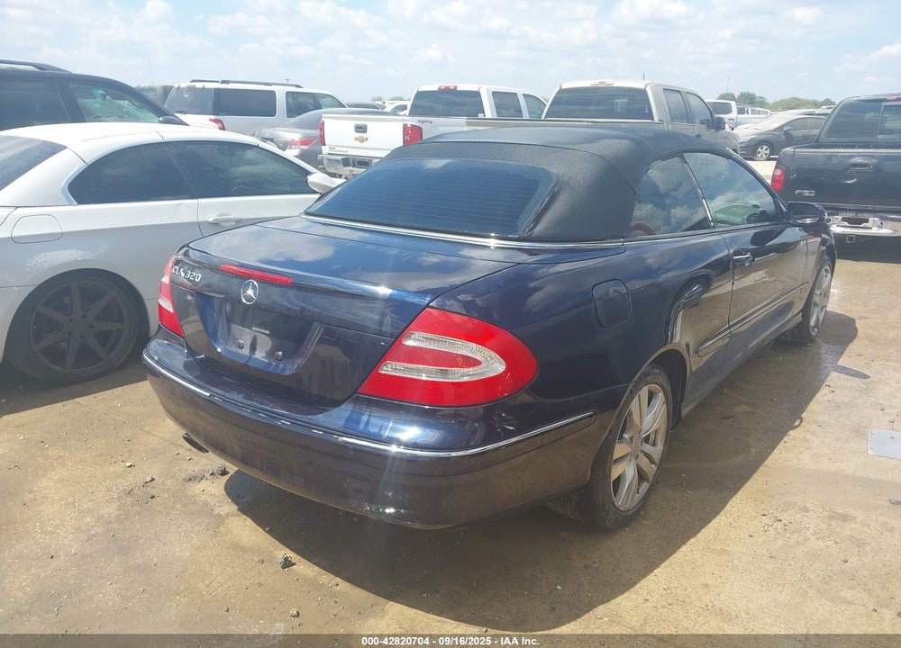 2005 MERCEDES-BENZ CLK 320 VIN: WDBTK65J25F163585