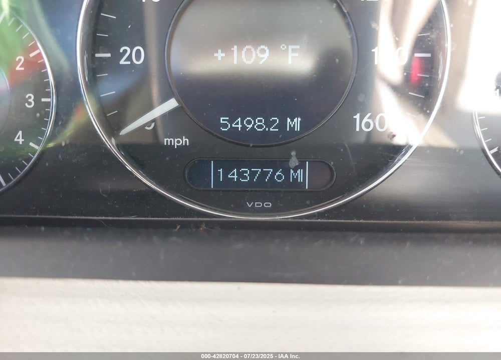 2005 MERCEDES-BENZ CLK 320 VIN: WDBTK65J25F163585