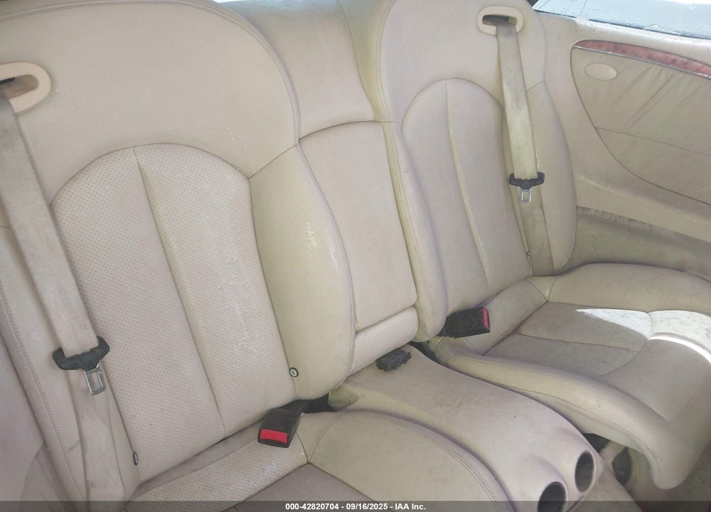 2005 MERCEDES-BENZ CLK 320 VIN: WDBTK65J25F163585