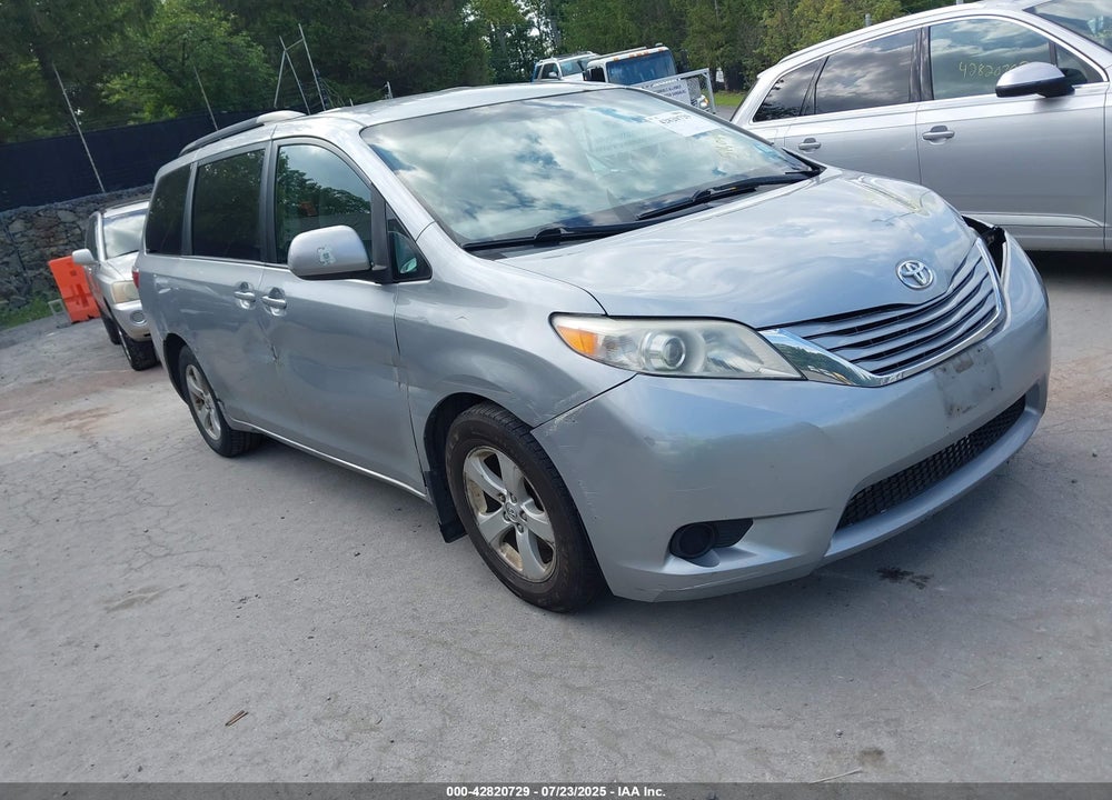 2015 TOYOTA SIENNA LE 8 PASSENGER VIN: 5TDKK3DC9FS636740