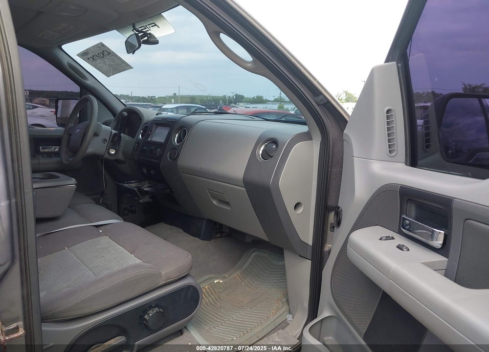 2004 FORD F-150 VIN: 1FTRW14W74KC80634