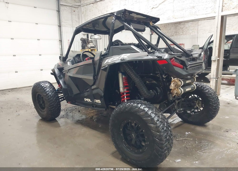 2019 POLARIS RZR VIN: 3NSVEE925KF782646