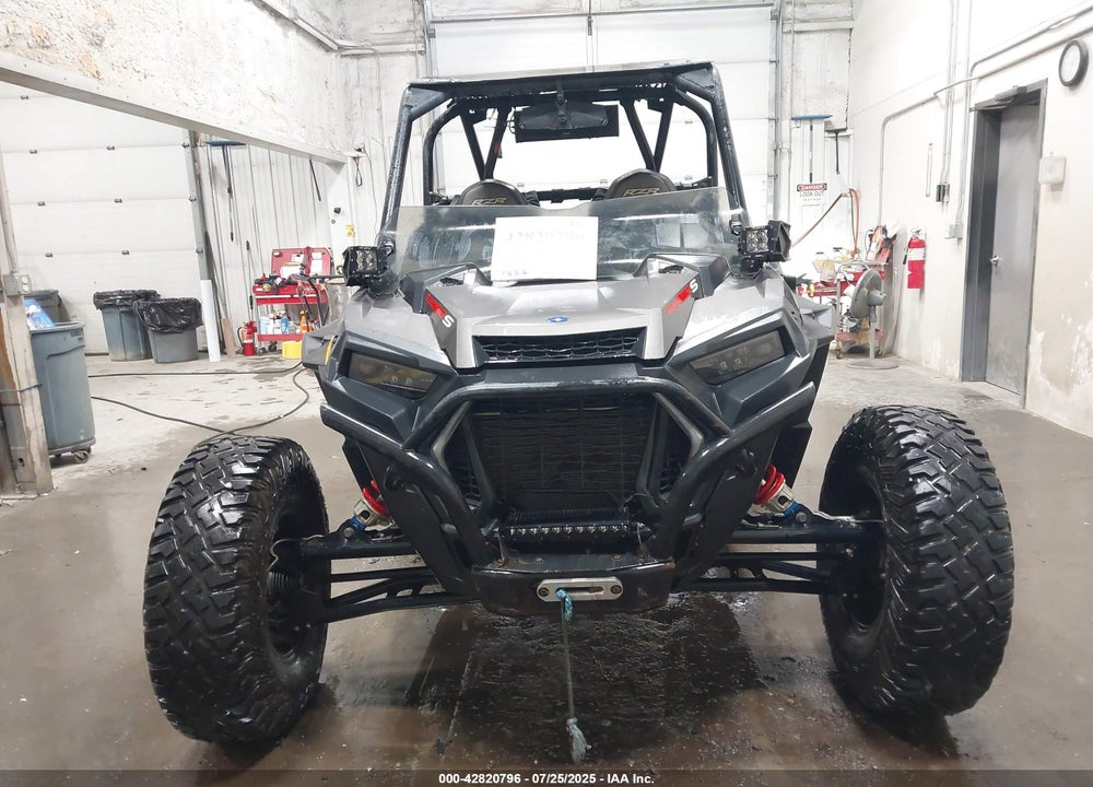 2019 POLARIS RZR VIN: 3NSVEE925KF782646