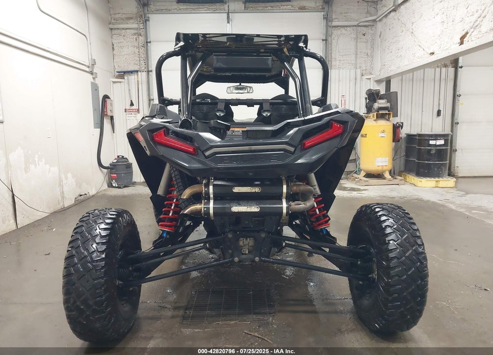 2019 POLARIS RZR VIN: 3NSVEE925KF782646
