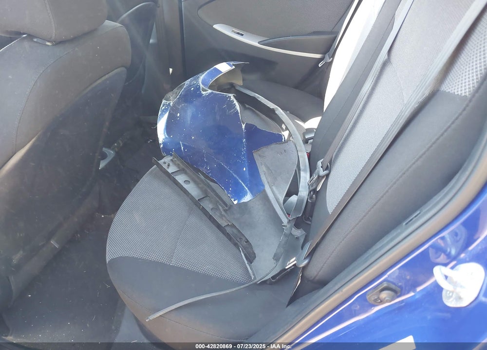 2013 HYUNDAI ACCENT VIN: KMHCT5AE0DU082236