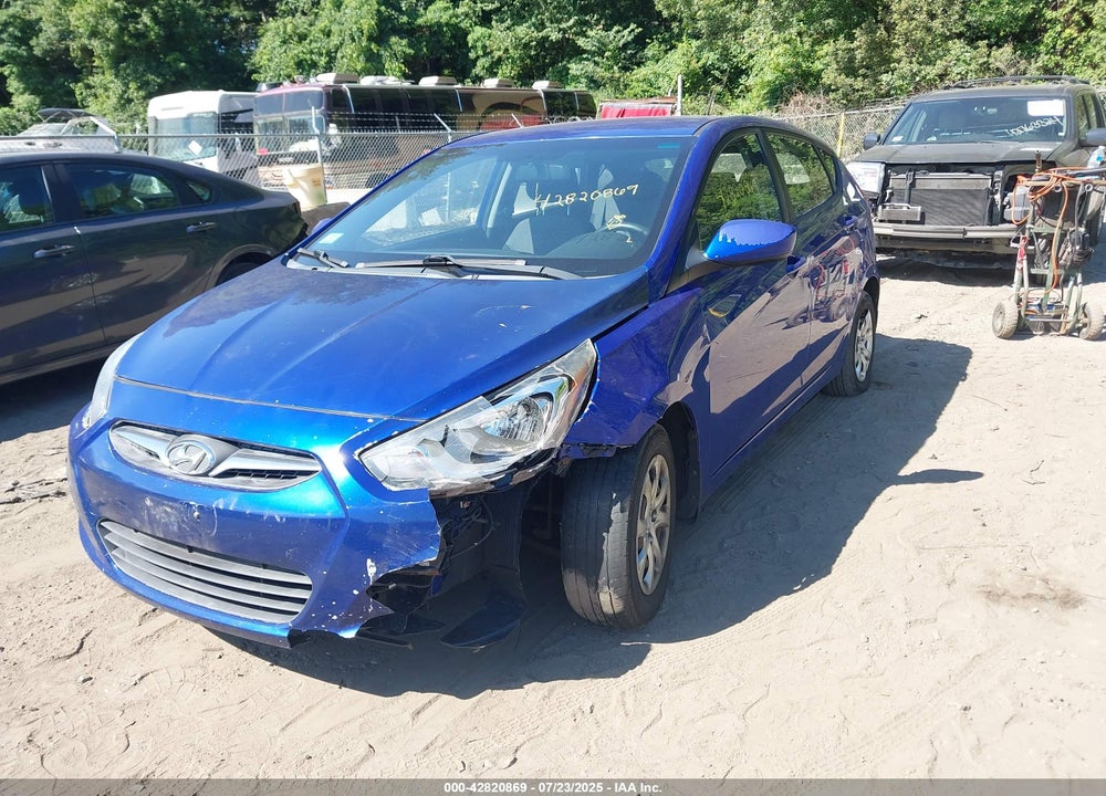 2013 HYUNDAI ACCENT VIN: KMHCT5AE0DU082236