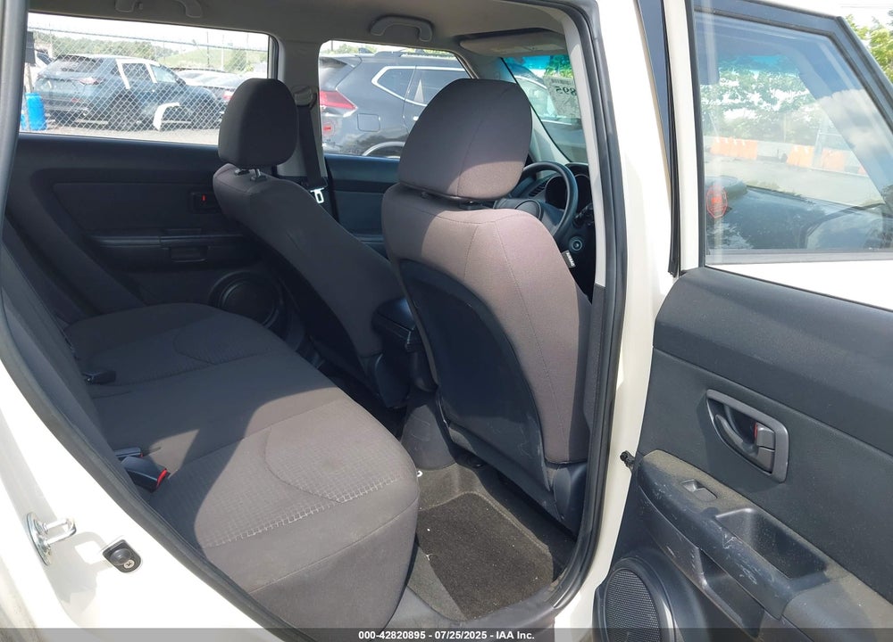 2012 KIA SOUL VIN: KNDJT2A50C7435985