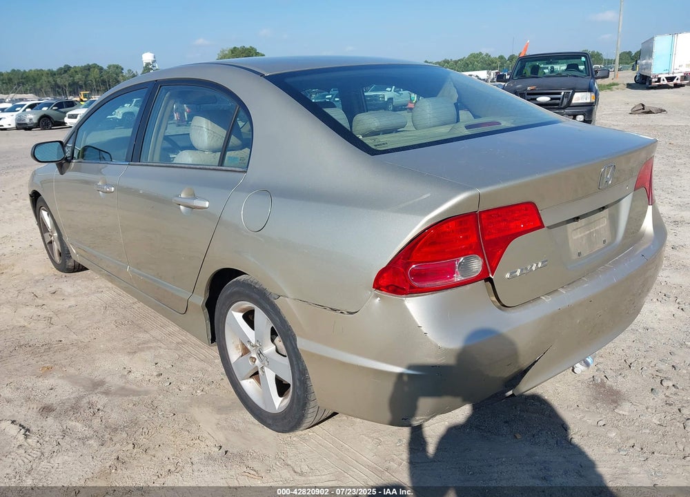 2007 HONDA CIVIC VIN: 1HGFA16807L011553