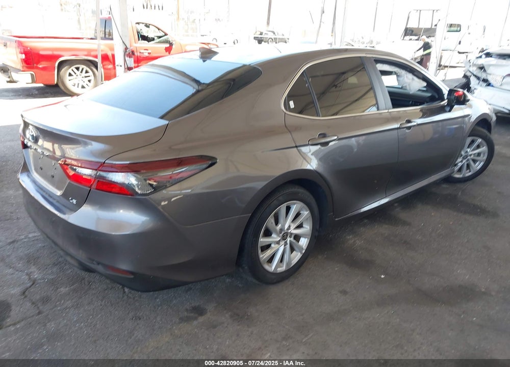 2024 TOYOTA CAMRY LE VIN: 4T1C11AK1RU888792
