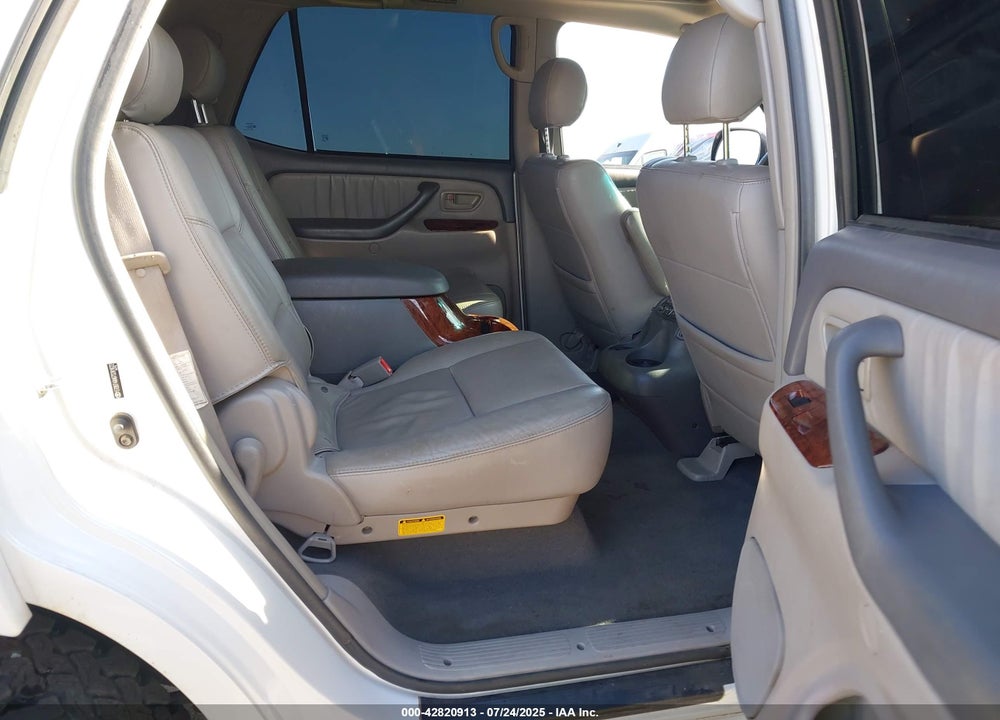 2007 TOYOTA SEQUOIA VIN: 5TDBT48A67S281622