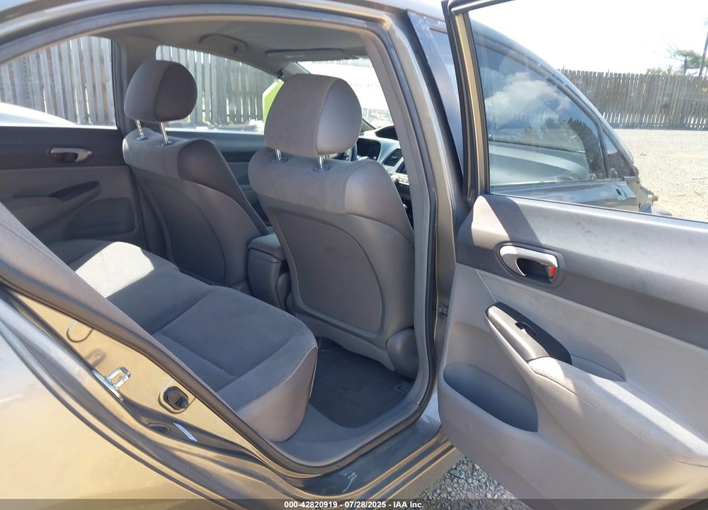 2008 HONDA CIVIC LX VIN: 1HGFA16538L017077
