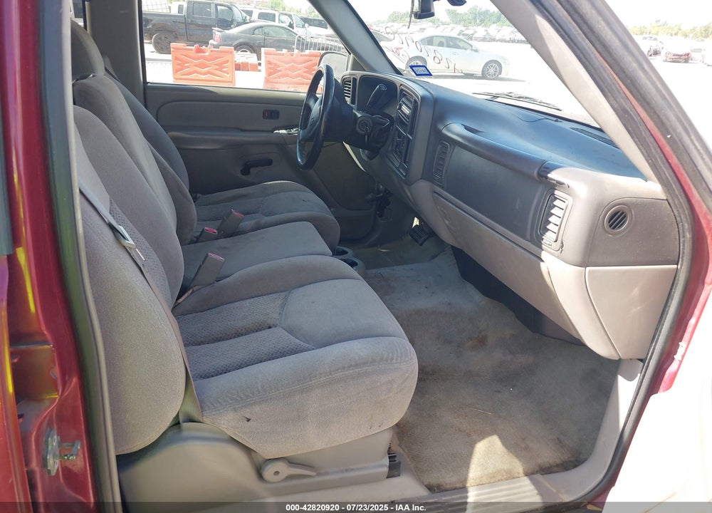 2004 CHEVROLET TAHOE VIN: 1GNEC13V34R296957